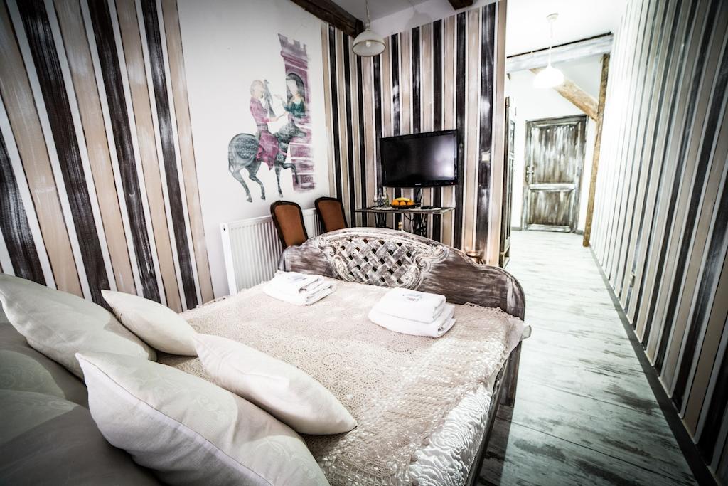 Dwor Boratyn Bed & Breakfast Room photo